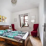 Statek Lunikov Farm stay *