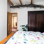 Statek Lunikov Farm stay