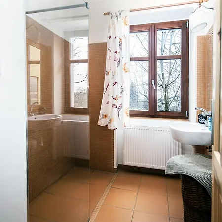 Statek Lunikov 农家乐