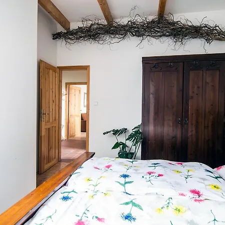 Statek Lunikov 农家乐