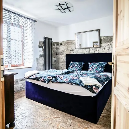 Statek Lunikov Zizice