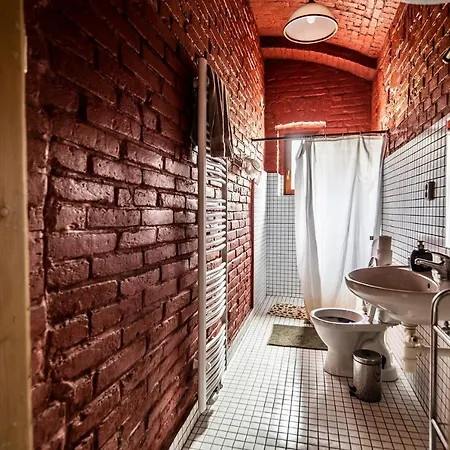 Statek Lunikov 农家乐