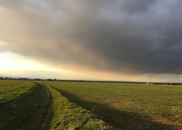 Statek Lunikov 农家乐