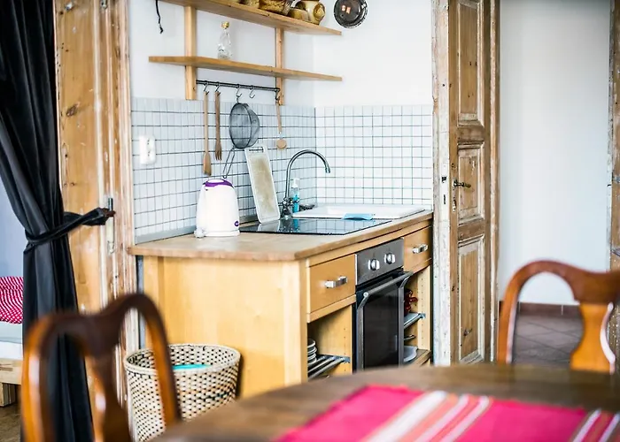 Statek Lunikov 农家乐 Zizice