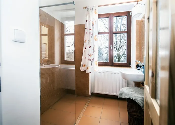 Statek Lunikov 农家乐