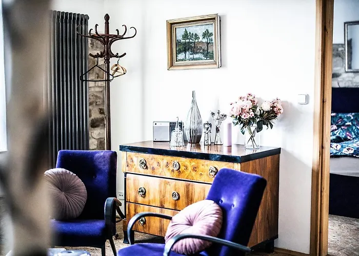 农家乐 Statek Lunikov *