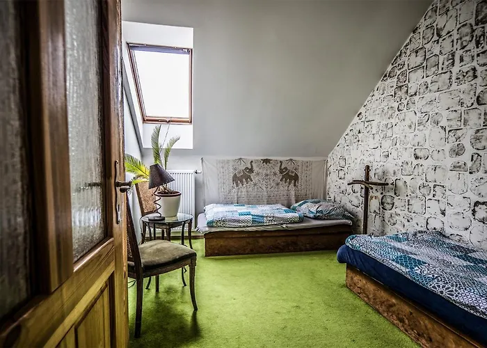 Statek Lunikov 农家乐