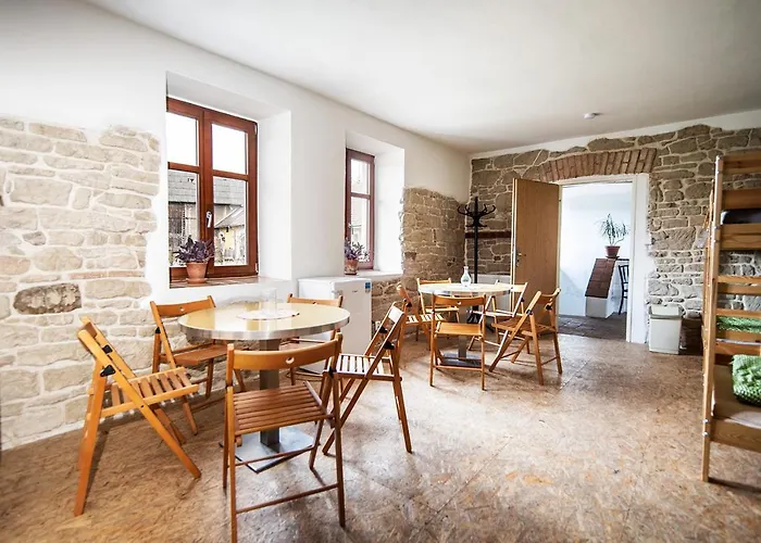 Statek Lunikov * Zizice