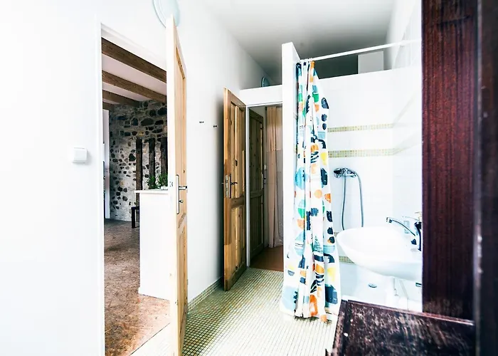 Statek Lunikov 农家乐 Zizice